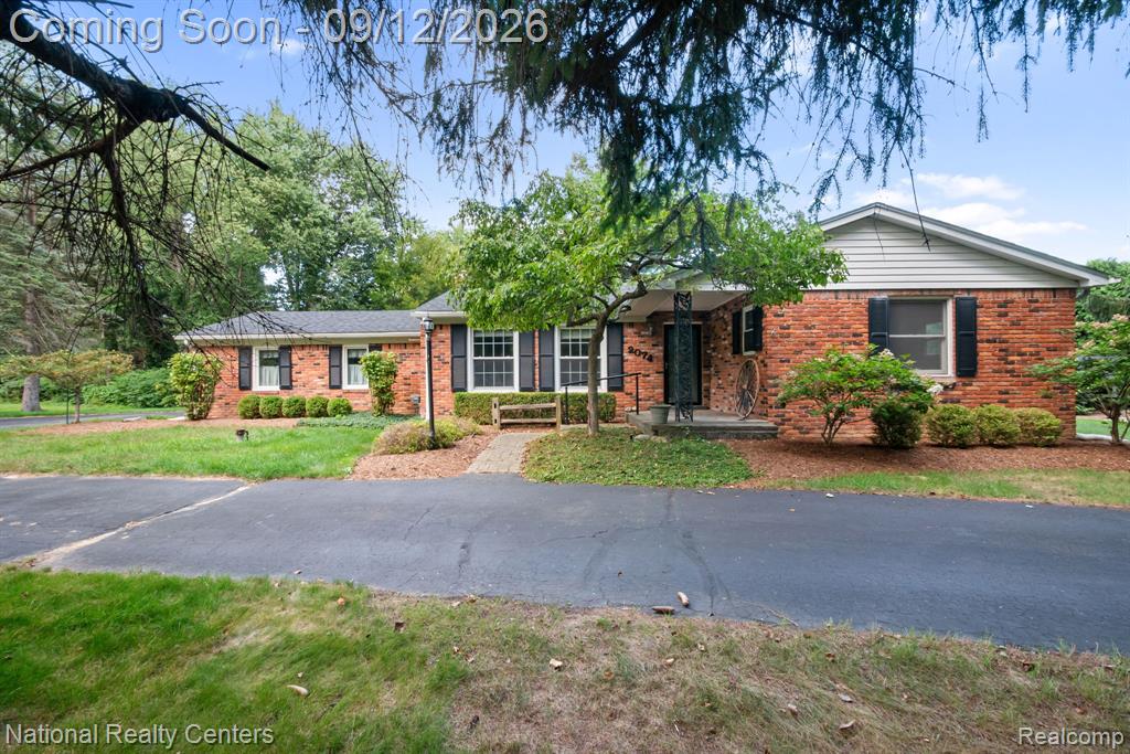 2074 Pear Tree Lane Property Photo 1