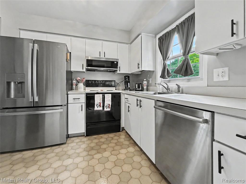 1699 Brentwood Drive Property Photo 8