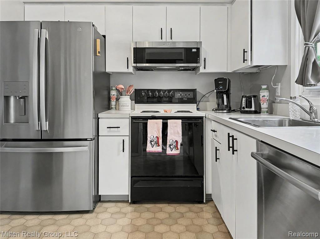 1699 Brentwood Drive Property Photo 10
