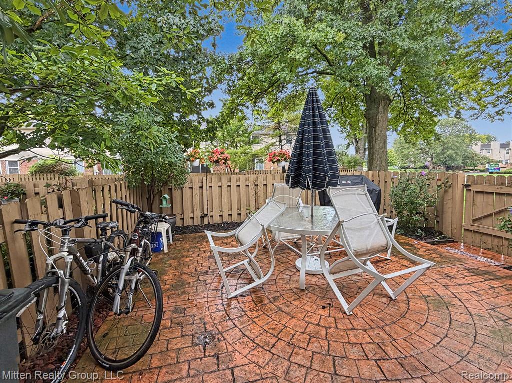 1699 Brentwood Drive Property Photo 18
