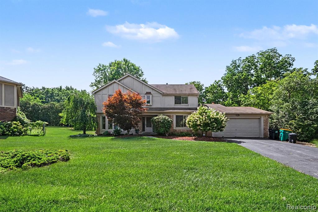 29579 Kings Pointe Court Property Photo 1