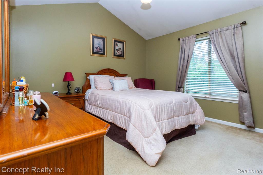 20742 Doves Pointe Drive Property Photo 15
