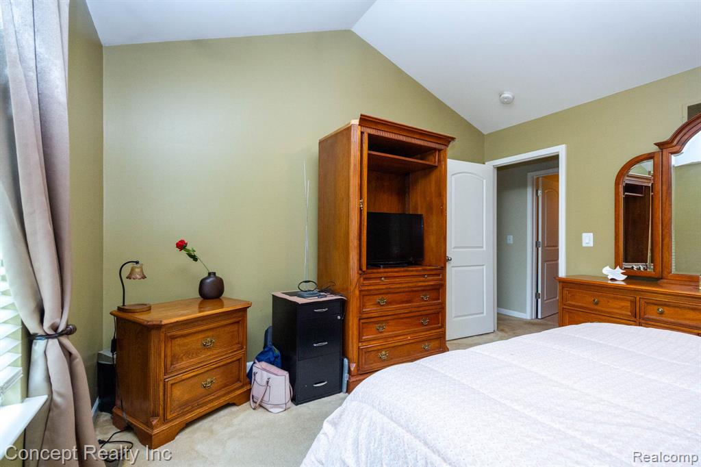20742 Doves Pointe Drive Property Photo 16