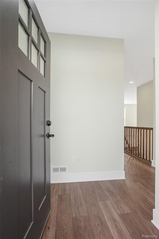 2295 Gilder Drive Property Photo 4
