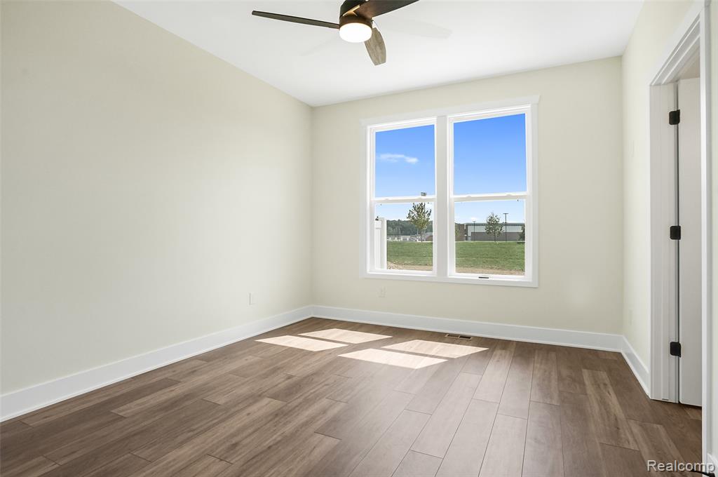 2295 Gilder Drive Property Photo 14