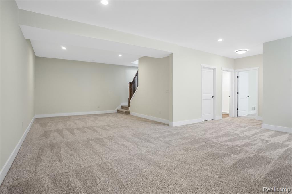 2295 Gilder Drive Property Photo 25