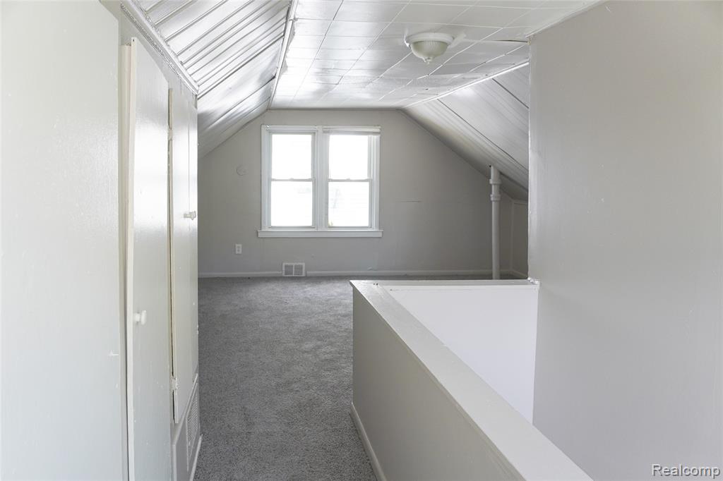 20234 Hickory Street Property Photo 10
