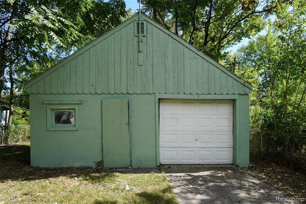 20234 Hickory Street Property Photo 19