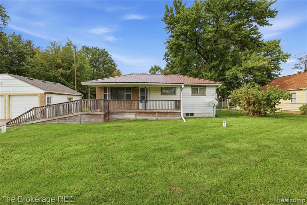 11973 E Brooks Road Property Photo 1