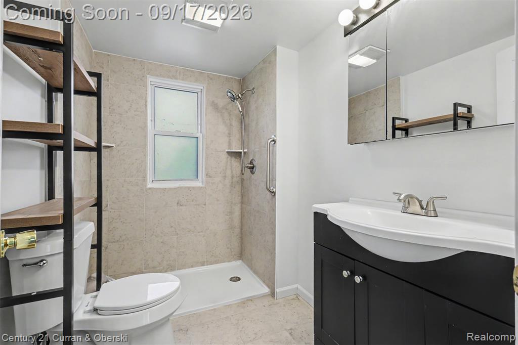 18439 Norborne Property Photo 19