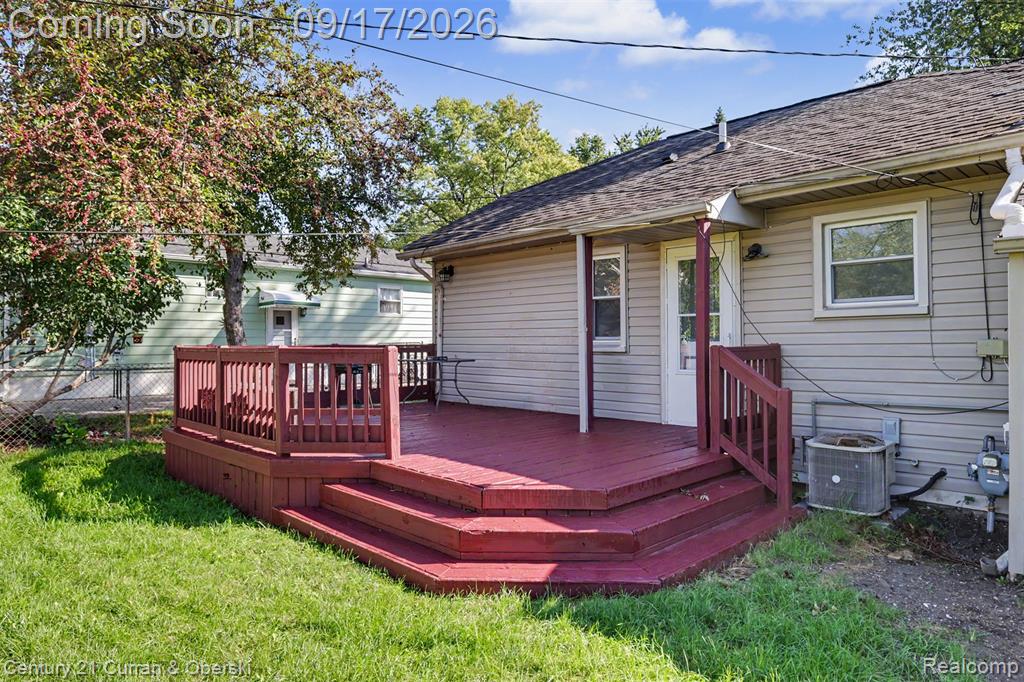 18439 Norborne Property Photo 30