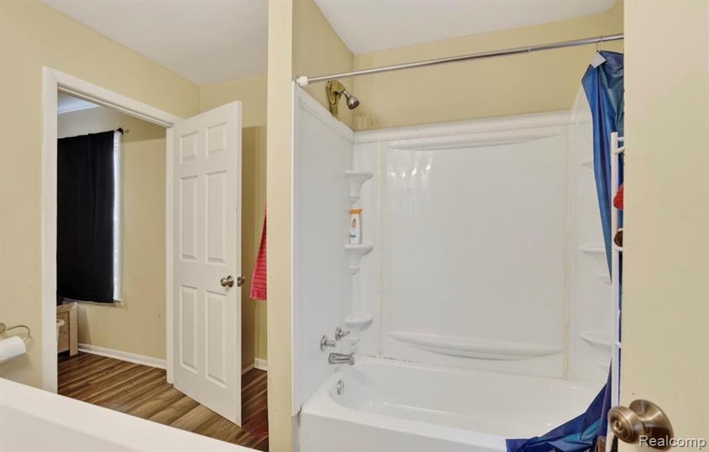 1413 Lincoln Avenue Property Photo 20