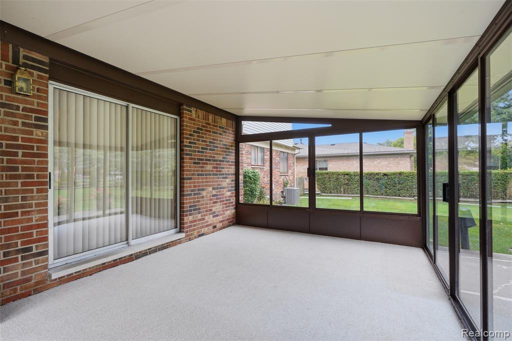28360 Armanda Drive Property Photo 36
