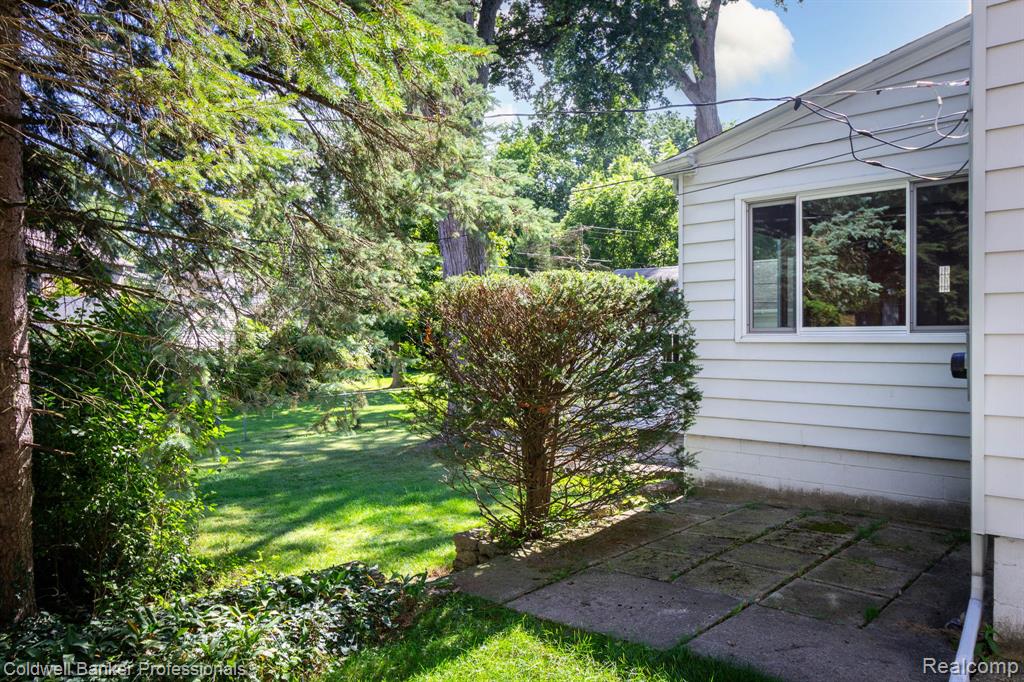 2135 Pontiac Drive Property Photo 30