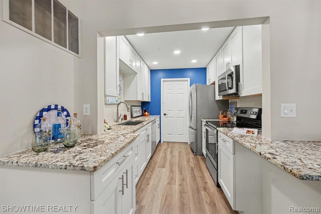 3524 Tremonte Circle Property Photo 10