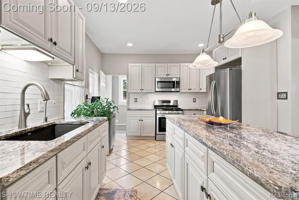 1513 Saint Clair Boulevard Property Photo 14