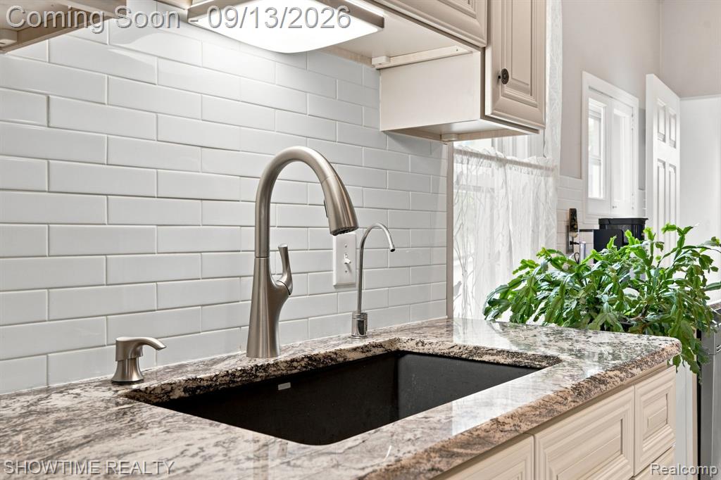 1513 Saint Clair Boulevard Property Photo 16
