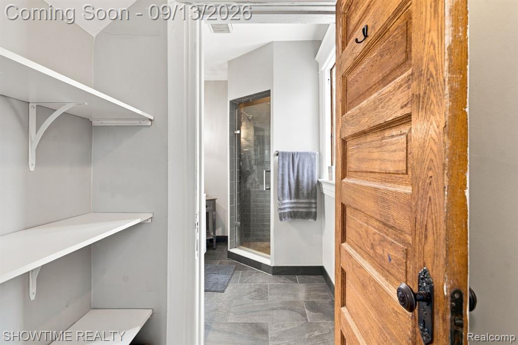 1513 Saint Clair Boulevard Property Photo 25