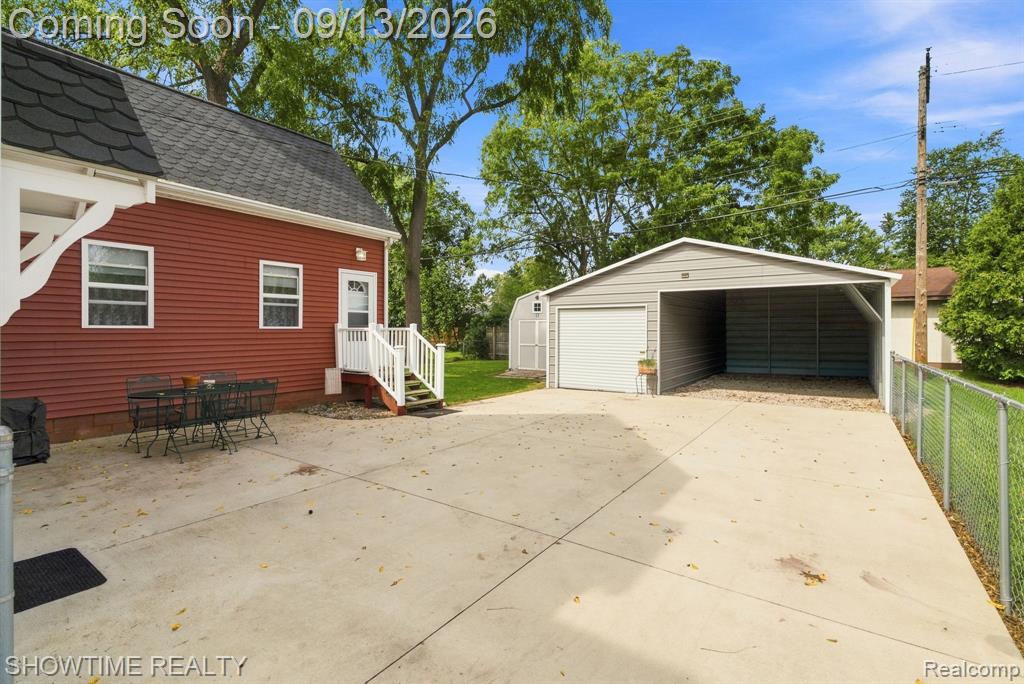 1513 Saint Clair Boulevard Property Photo 48
