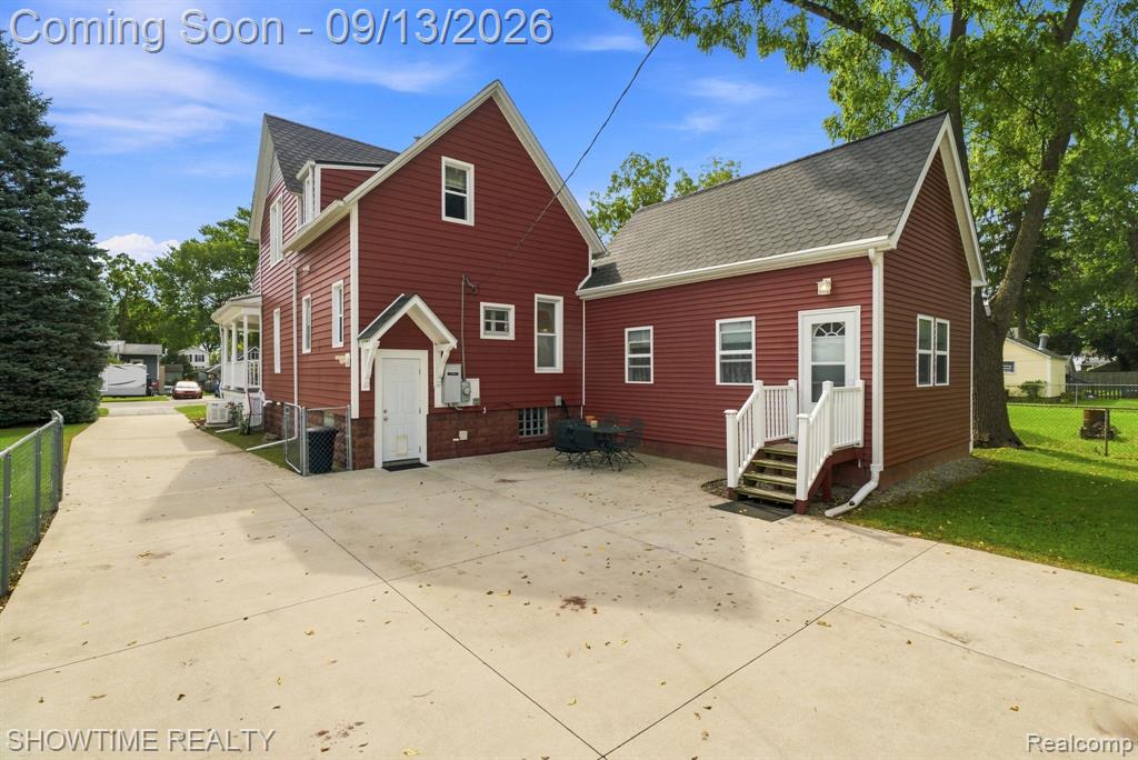 1513 Saint Clair Boulevard Property Photo 49