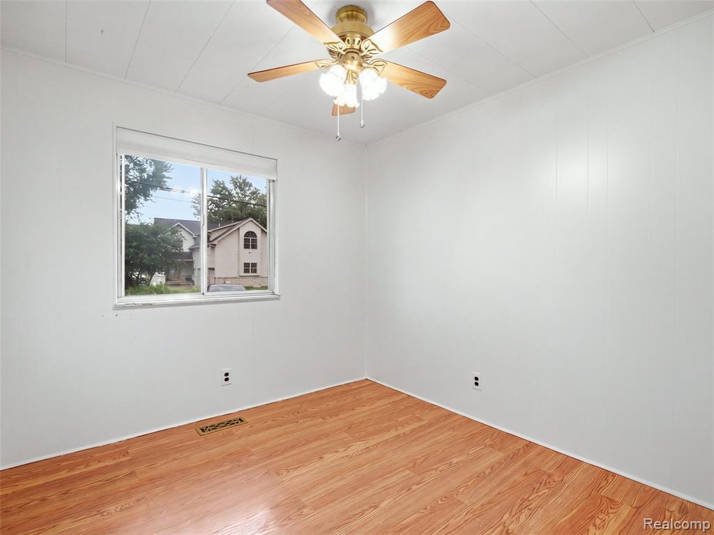 1353 Elmhurst Drive Property Photo 21