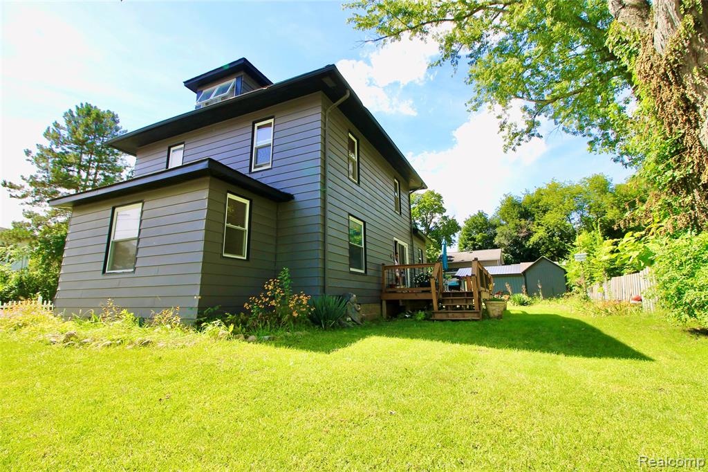16204 Seymour Road Property Photo 1