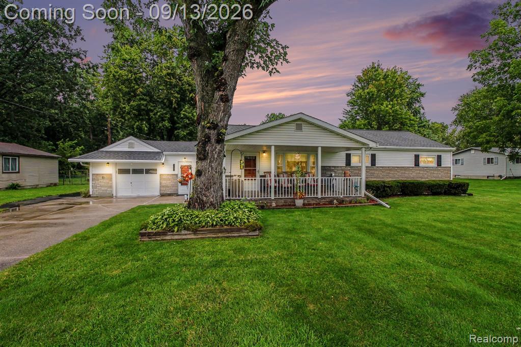 7121 E Carpenter Road Property Photo 4