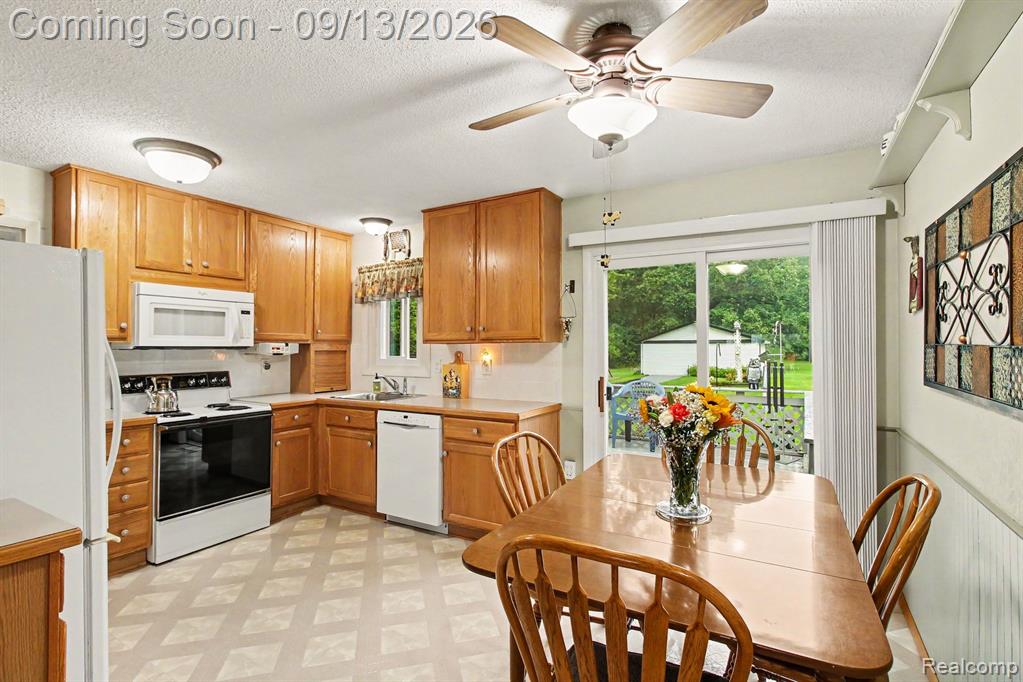 7121 E Carpenter Road Property Photo 10