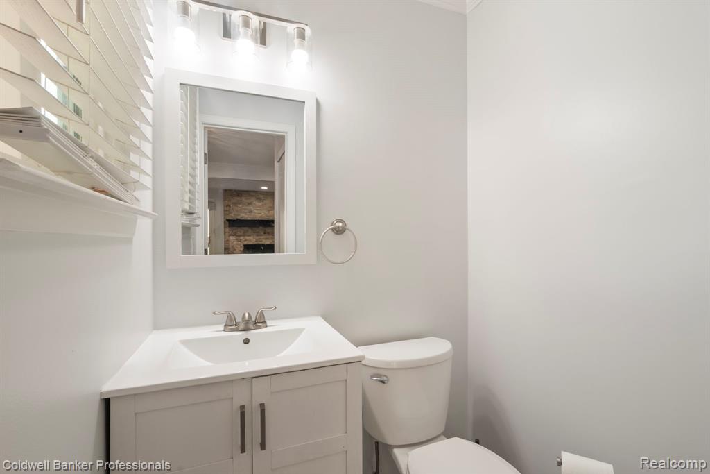 2838 Roundtree Drive Property Photo 24