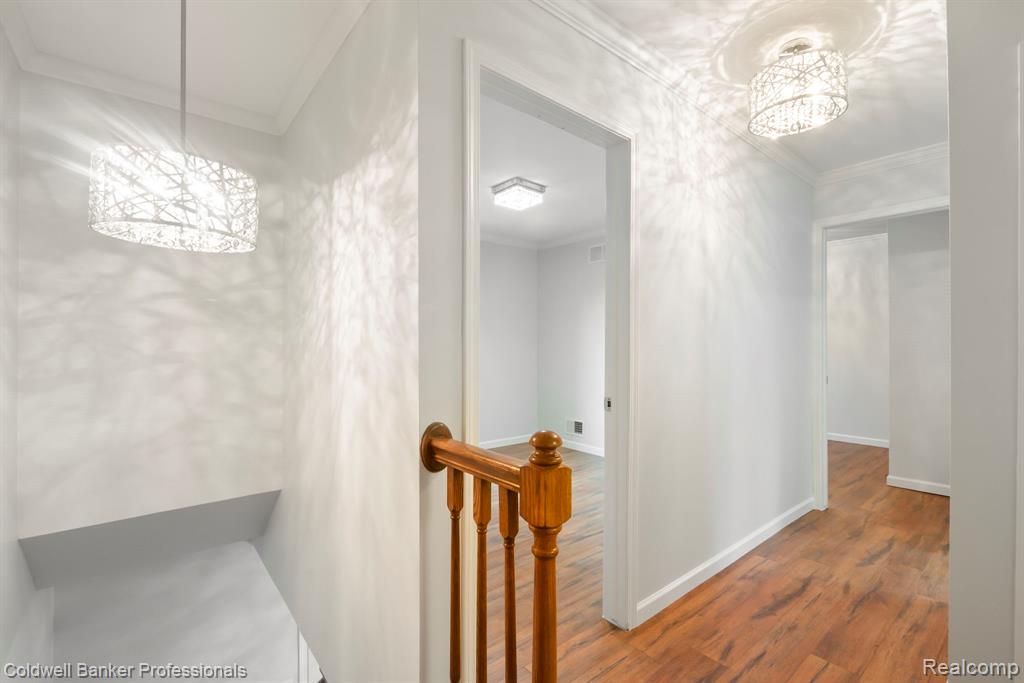 2838 Roundtree Drive Property Photo 25