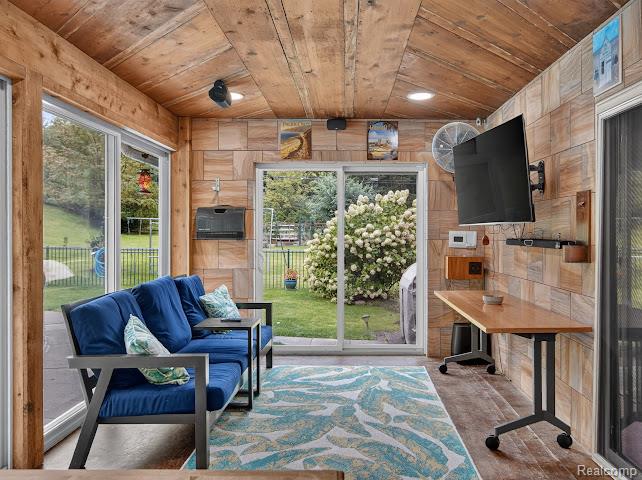1320 Ellis Road Property Photo 44