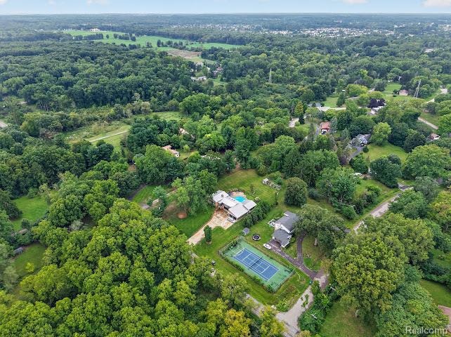 1320 Ellis Road Property Photo 86