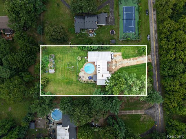 1320 Ellis Road Property Photo 96
