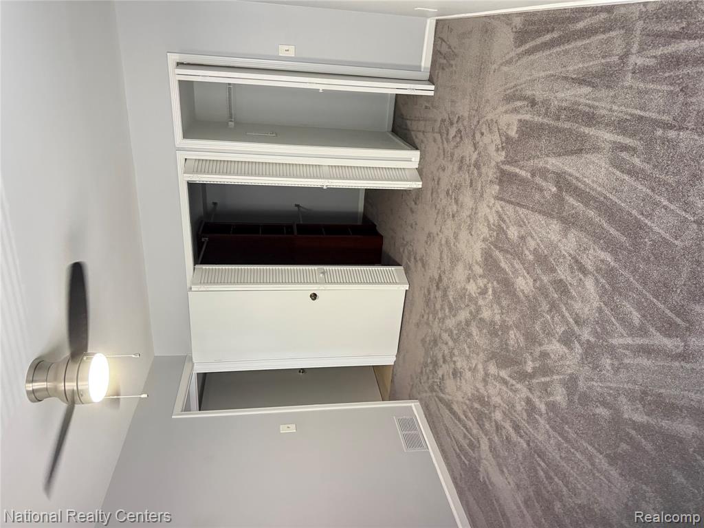212 Pinewood Drive Property Photo 13