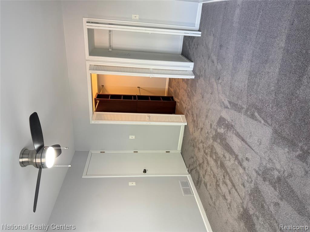 212 Pinewood Drive Property Photo 14