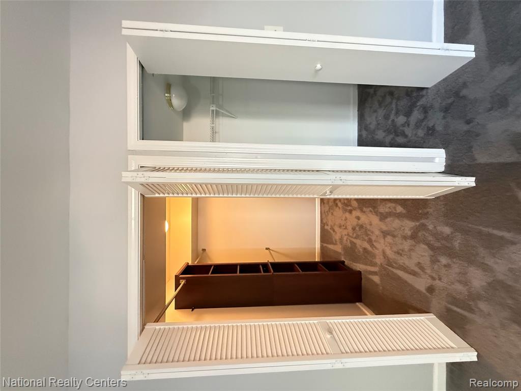 212 Pinewood Drive Property Photo 15