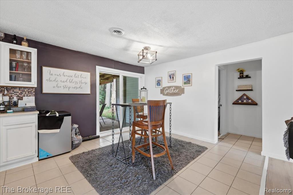 10556 Silver Lake Road Property Photo 12