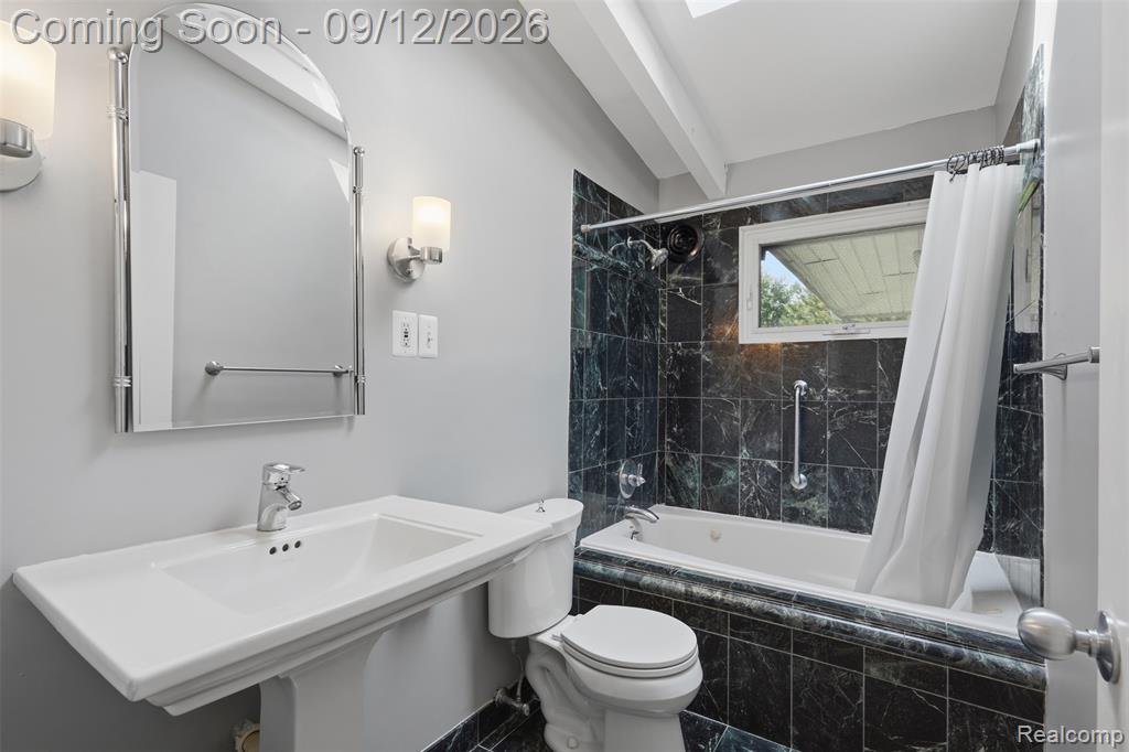 2644 Saint Joseph Property Photo 33