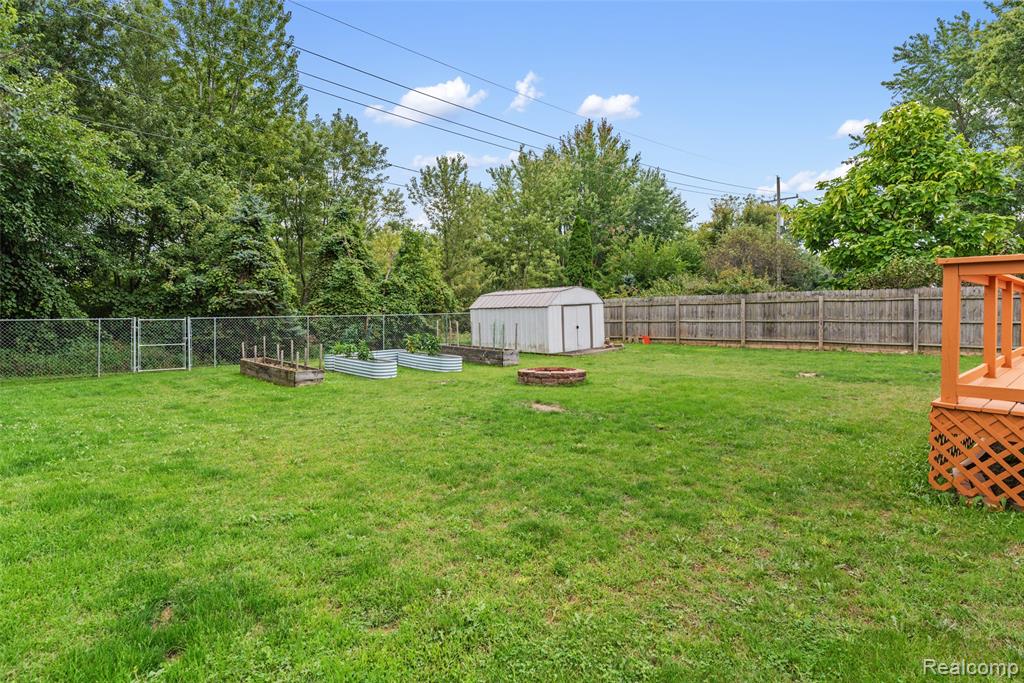 7870 Ormond Road Property Photo 3