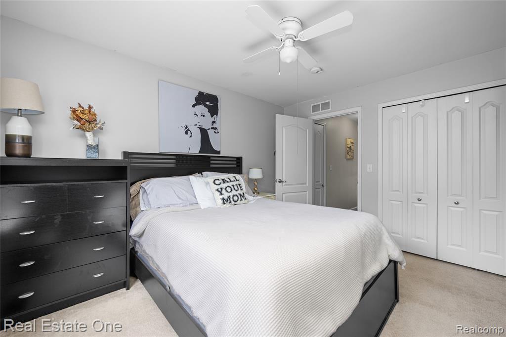 27062 Victoria Road Property Photo 16