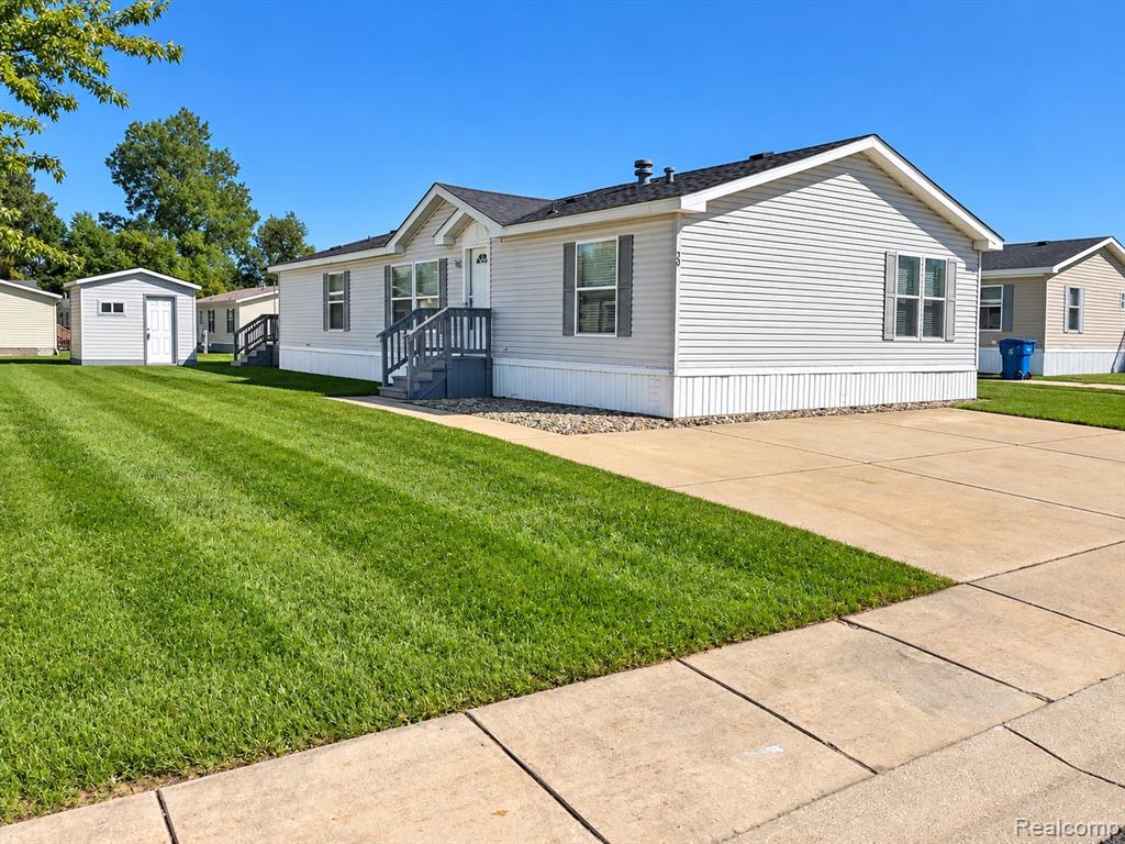 29 Brookfield Property Photo 1