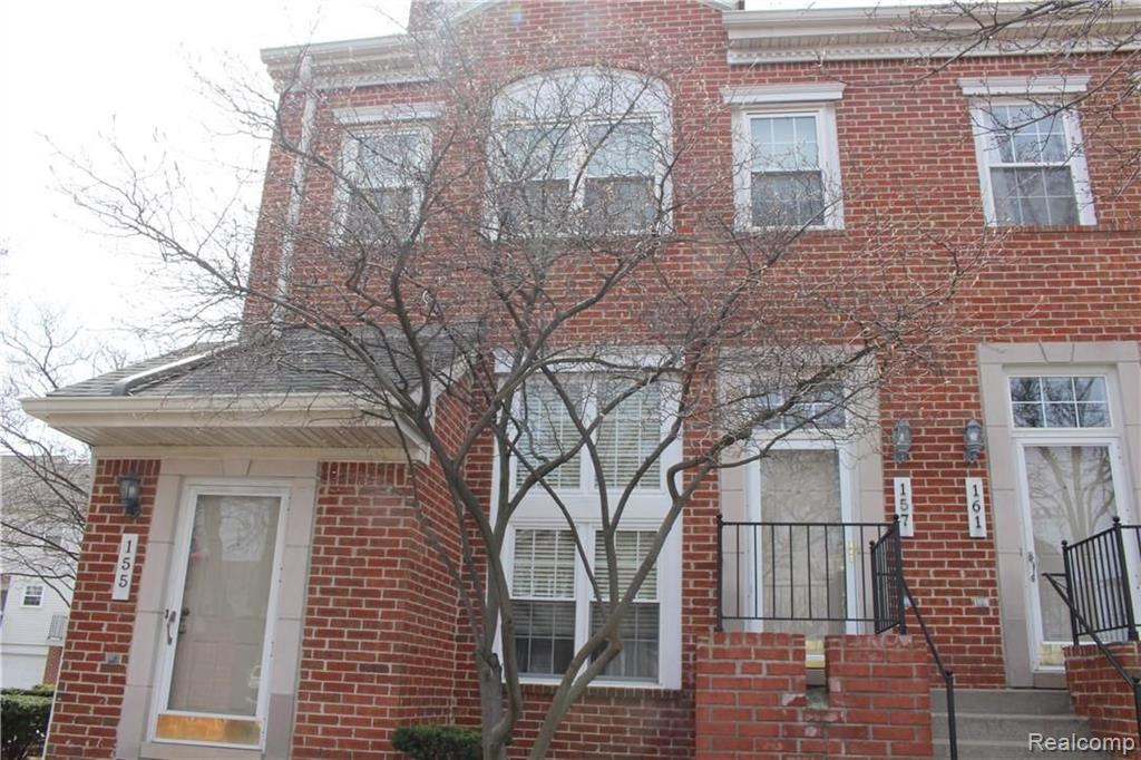 157 W Kenilworth Avenue Property Photo 1