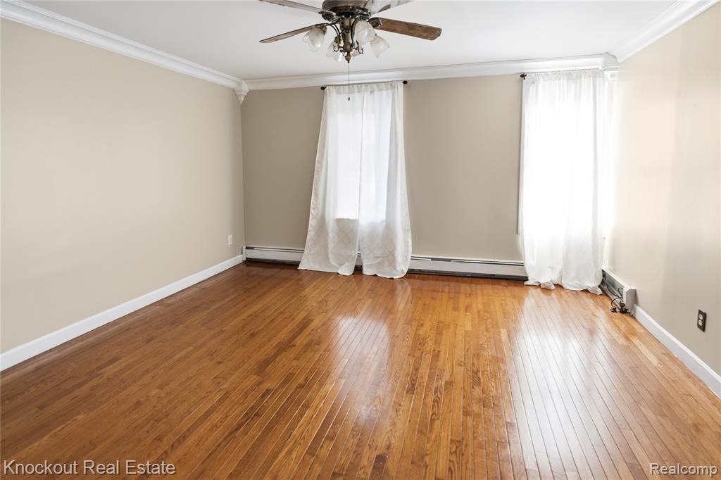 5750 Maple Road Property Photo 25