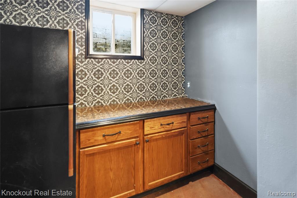 5750 Maple Road Property Photo 42