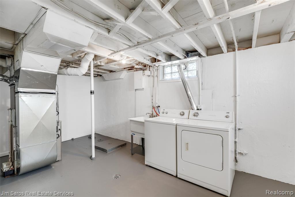 6741 Deering Street Property Photo 21