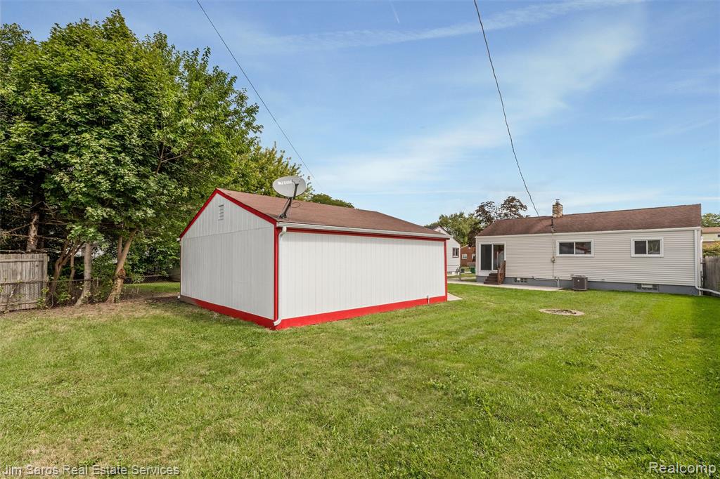 6741 Deering Street Property Photo 27