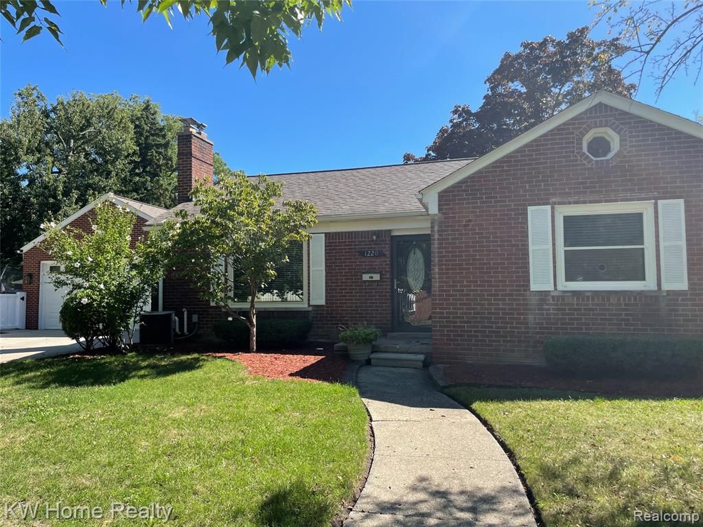 1220 Elford Court Property Photo 1