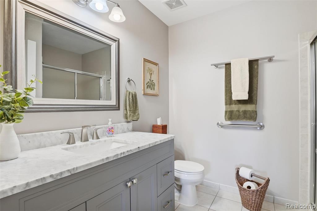 28259 Oakmonte Circle Property Photo 21