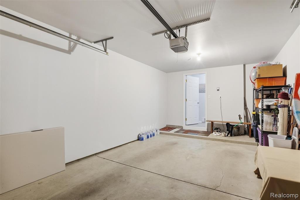 28259 Oakmonte Circle Property Photo 41