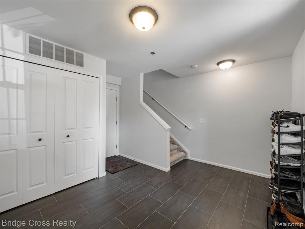20308 Boardwalk Boulevard Property Photo 4